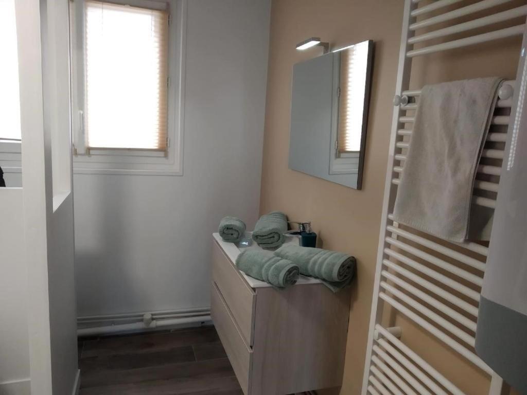 Grand Studio, Centre Ville Renove Et Lumineux Dieppe Luaran gambar